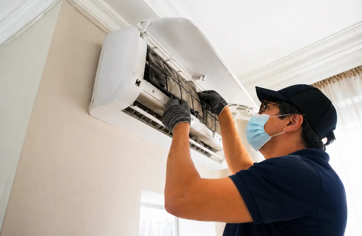 Split AC Filter Cleaning & Repair – Same-Day AC Repair in Dubai